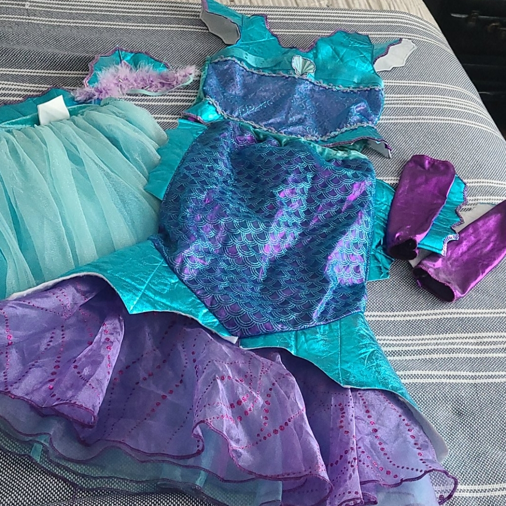 Girls Halloween custom